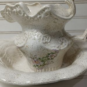 ARNEL'S Pitcher Bowl Set very nice with gold glitter Pottery Ceramic Wash Basin